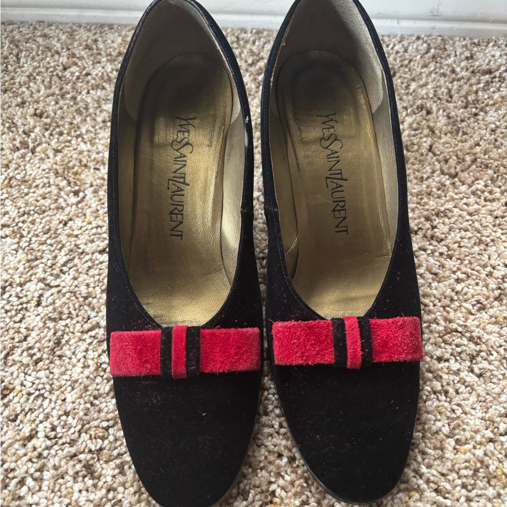 Yves Saint Laurent Black Flats with Red Bow